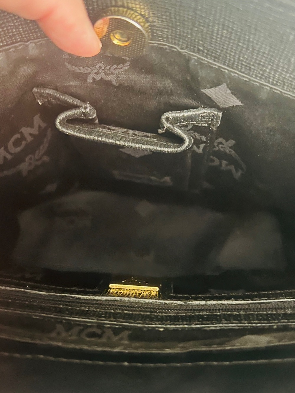 MCM Black Leather Tote with Gold Hardware - Picture 10 of 16